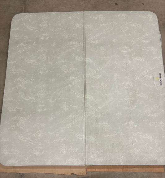 91" x 91" CLEARANCE Hot Tub Cover