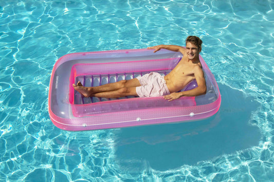 Suntan Tub Lounge
