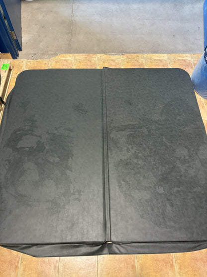 80" X 88" CLEARANCE Hot Tub Cover